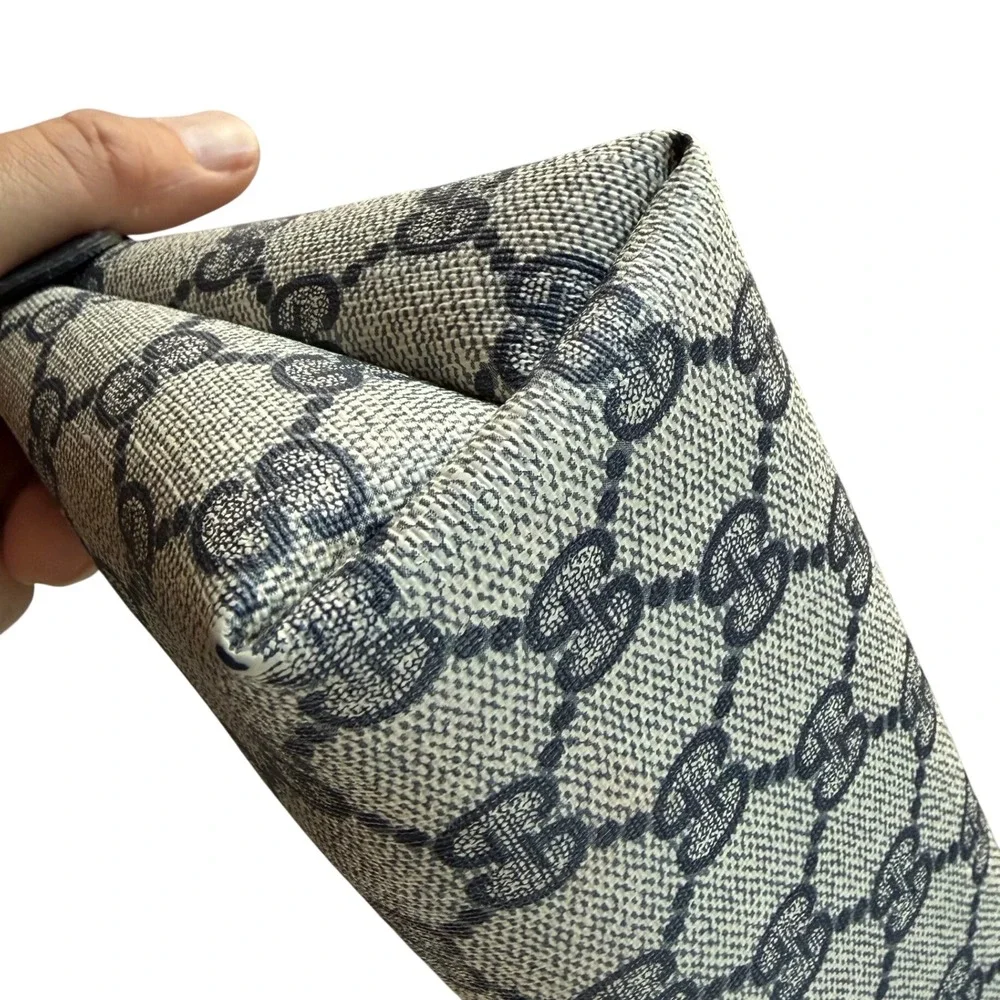 GUCCI Vintage GG Supreme Navy Cosmetic Pouch Mini Clutch (Flaws)